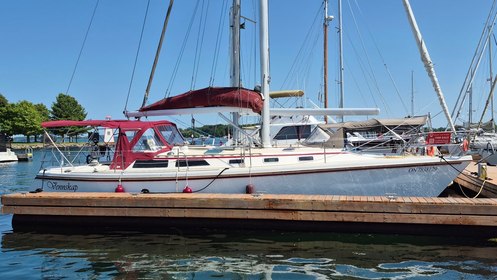 1989 Catalina 42 - Photo 1