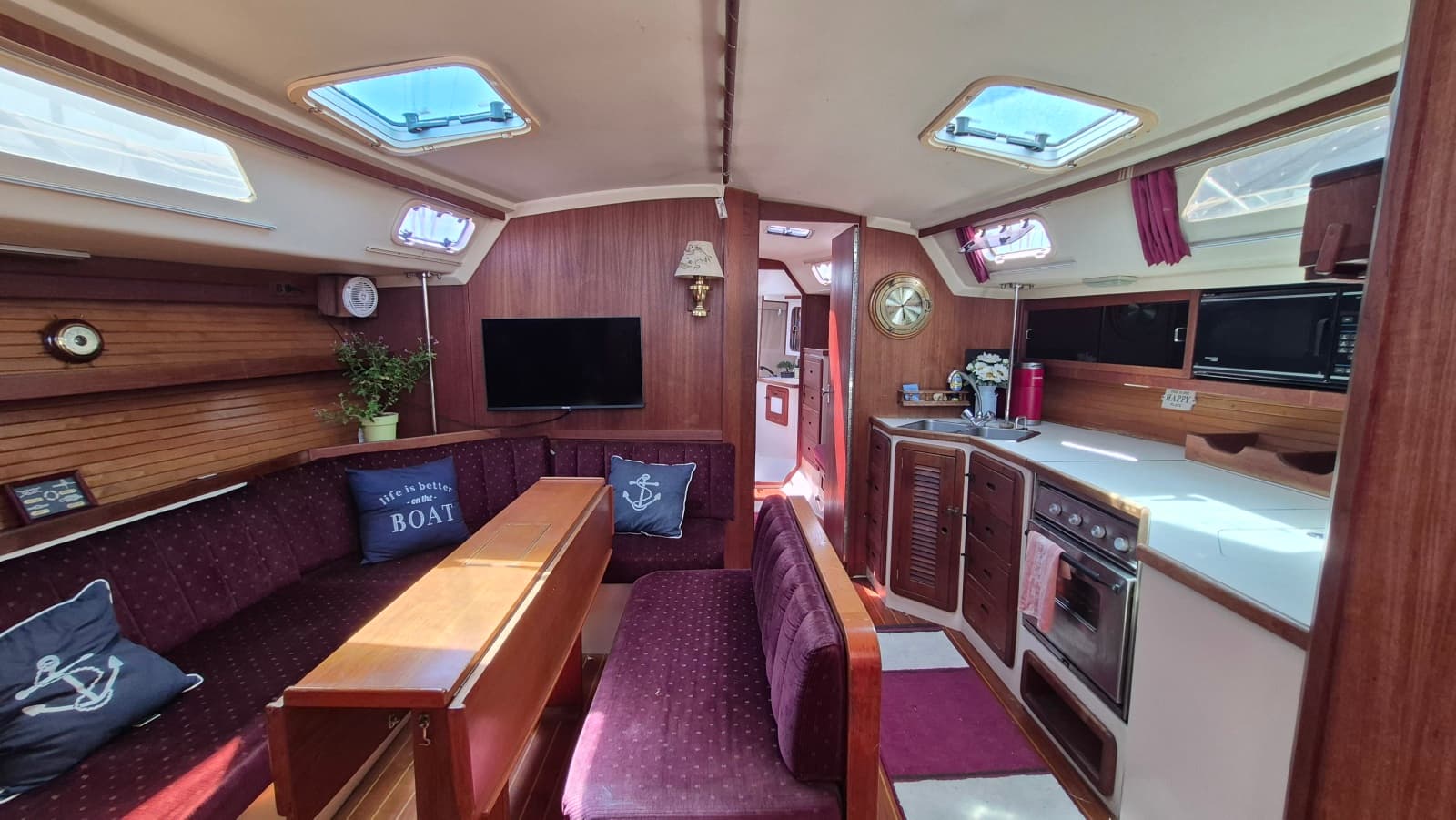 1989 Catalina 42 - Photo 19