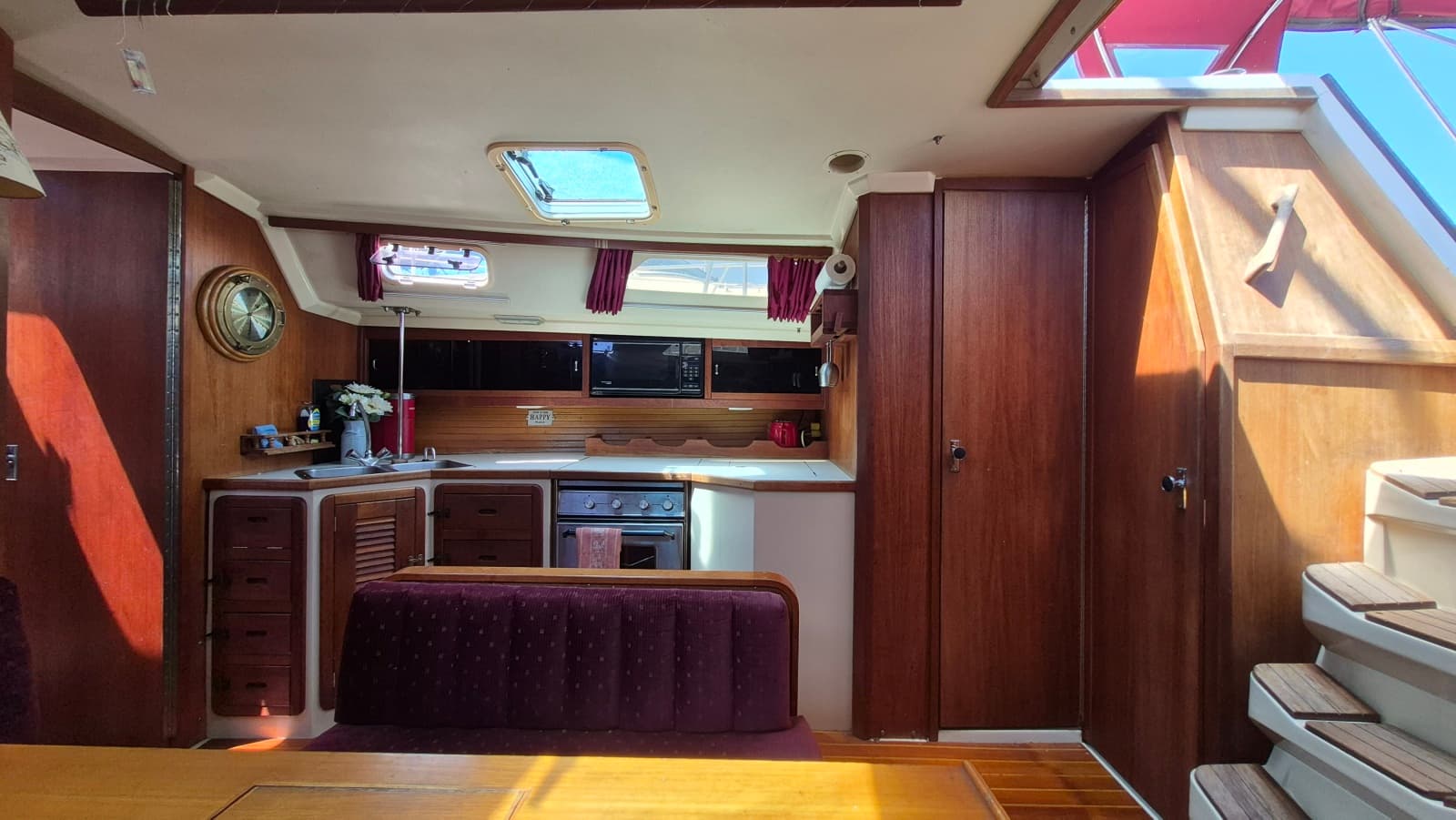 1989 Catalina 42 - Photo 23