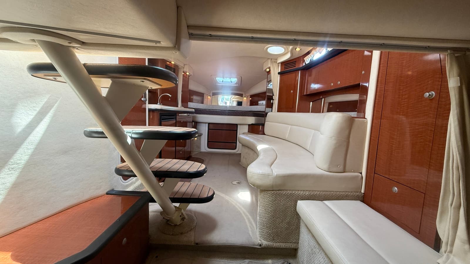 2005 Sea Ray 340 Sundancer - Photo 34