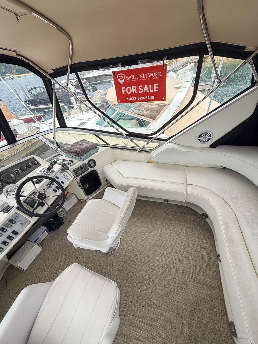 1995 Sea Ray 370 Sedan Bridge - Photo 32