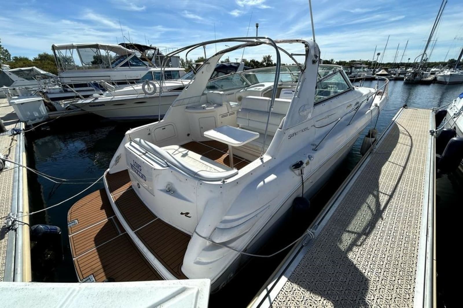 1997 Sea Ray 330 Sundancer - Photo 2