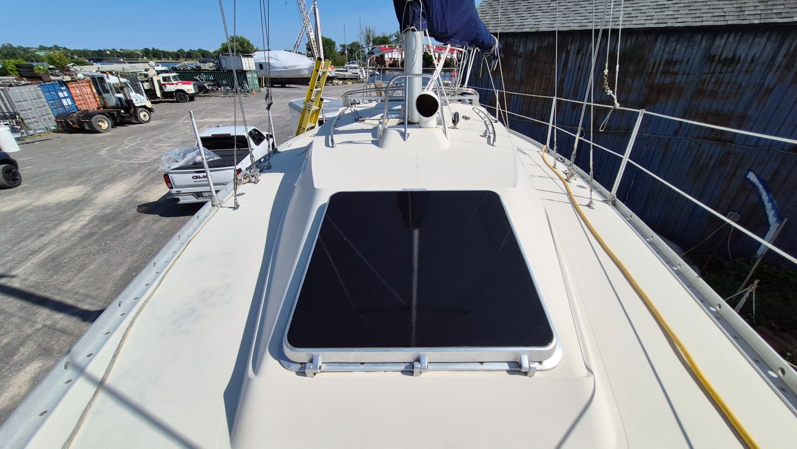 1981 Canadian Sailcraft CS 36 - Photo 22