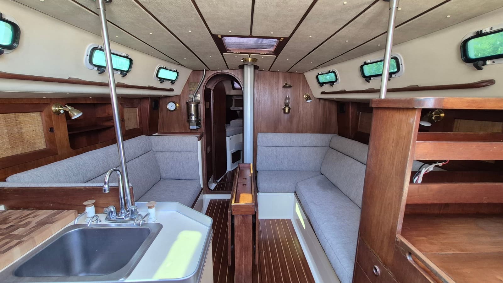 1981 Canadian Sailcraft CS 36 - Photo 26