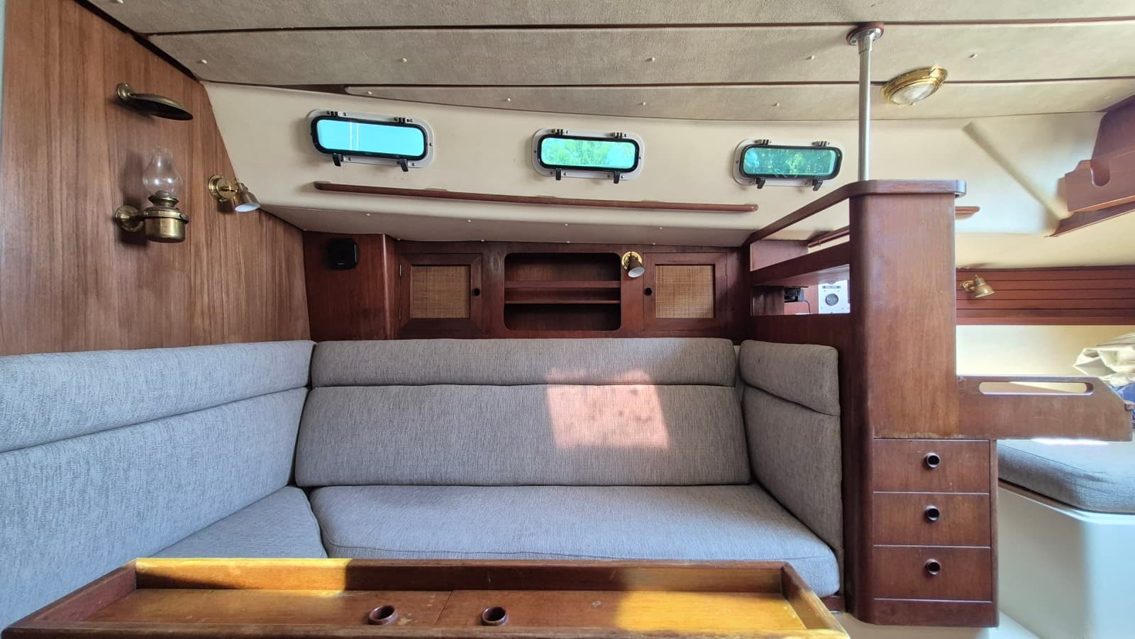 1981 Canadian Sailcraft CS 36 - Photo 27