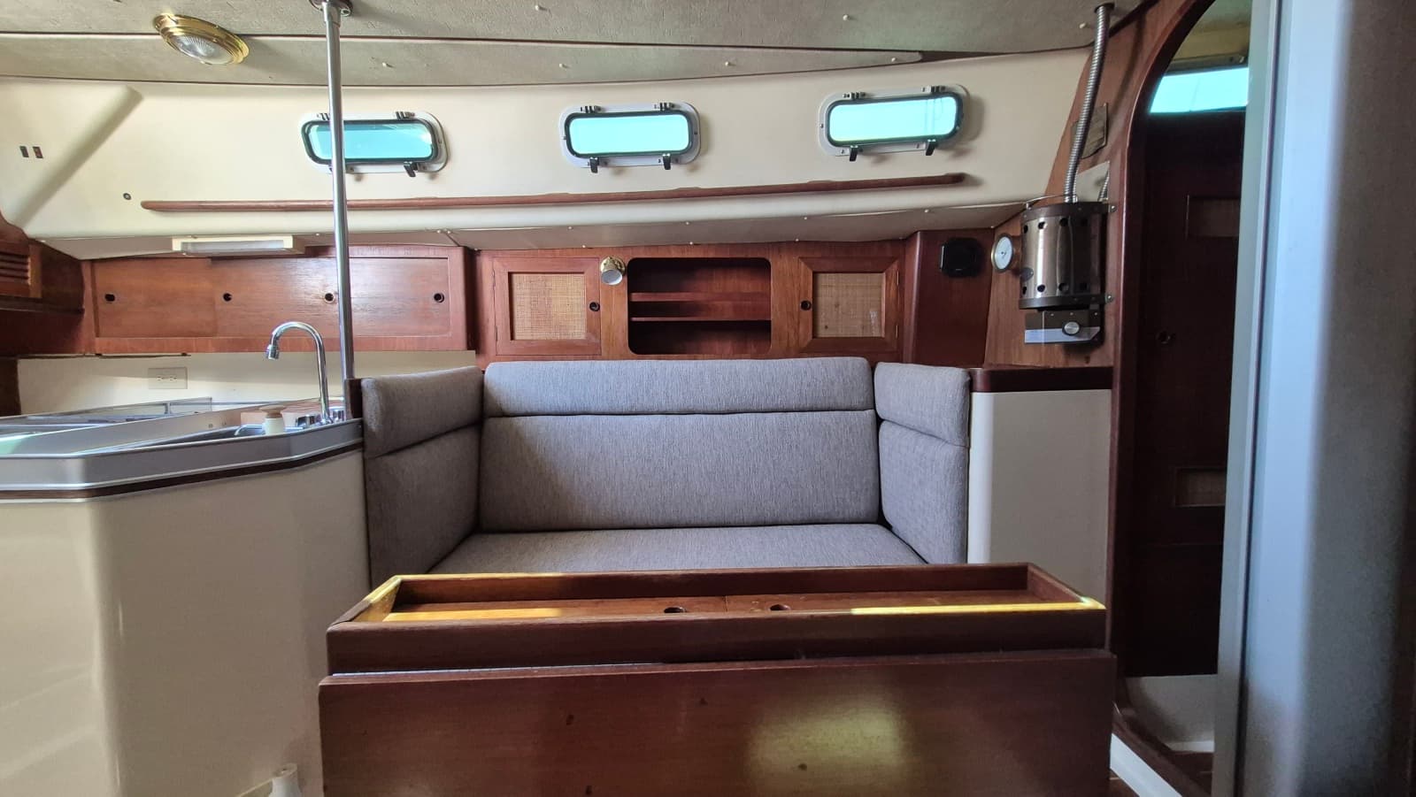 1981 Canadian Sailcraft CS 36 - Photo 28