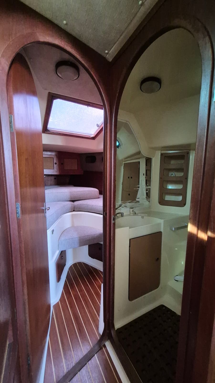 1981 Canadian Sailcraft CS 36 - Photo 36