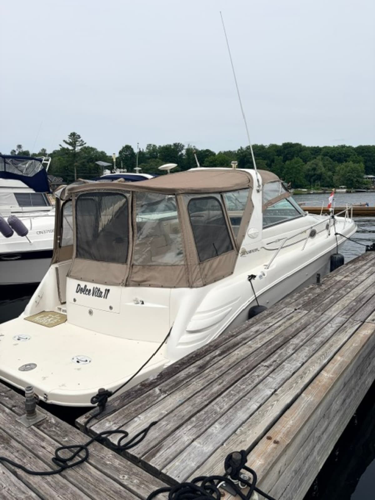 1997 Sea Ray Sundancer 330 - Photo 3