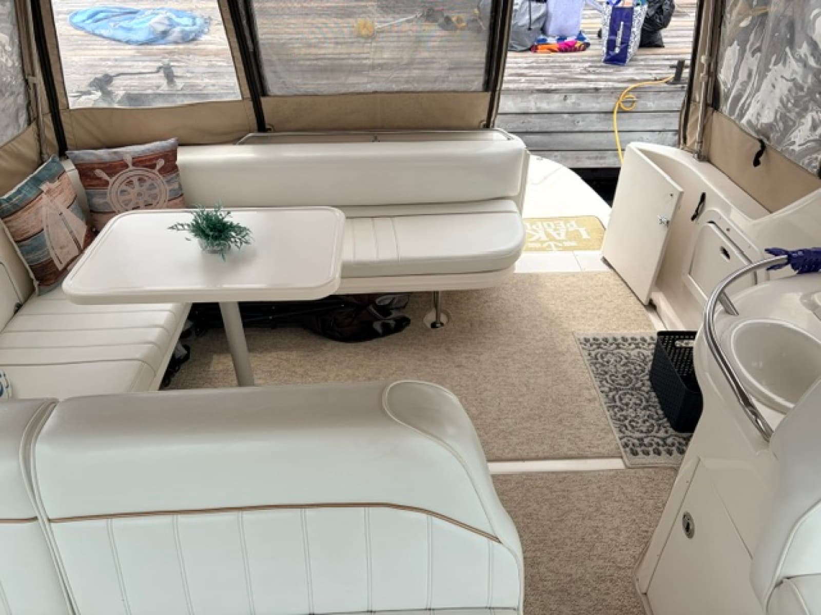 1997 Sea Ray Sundancer 330 - Photo 6