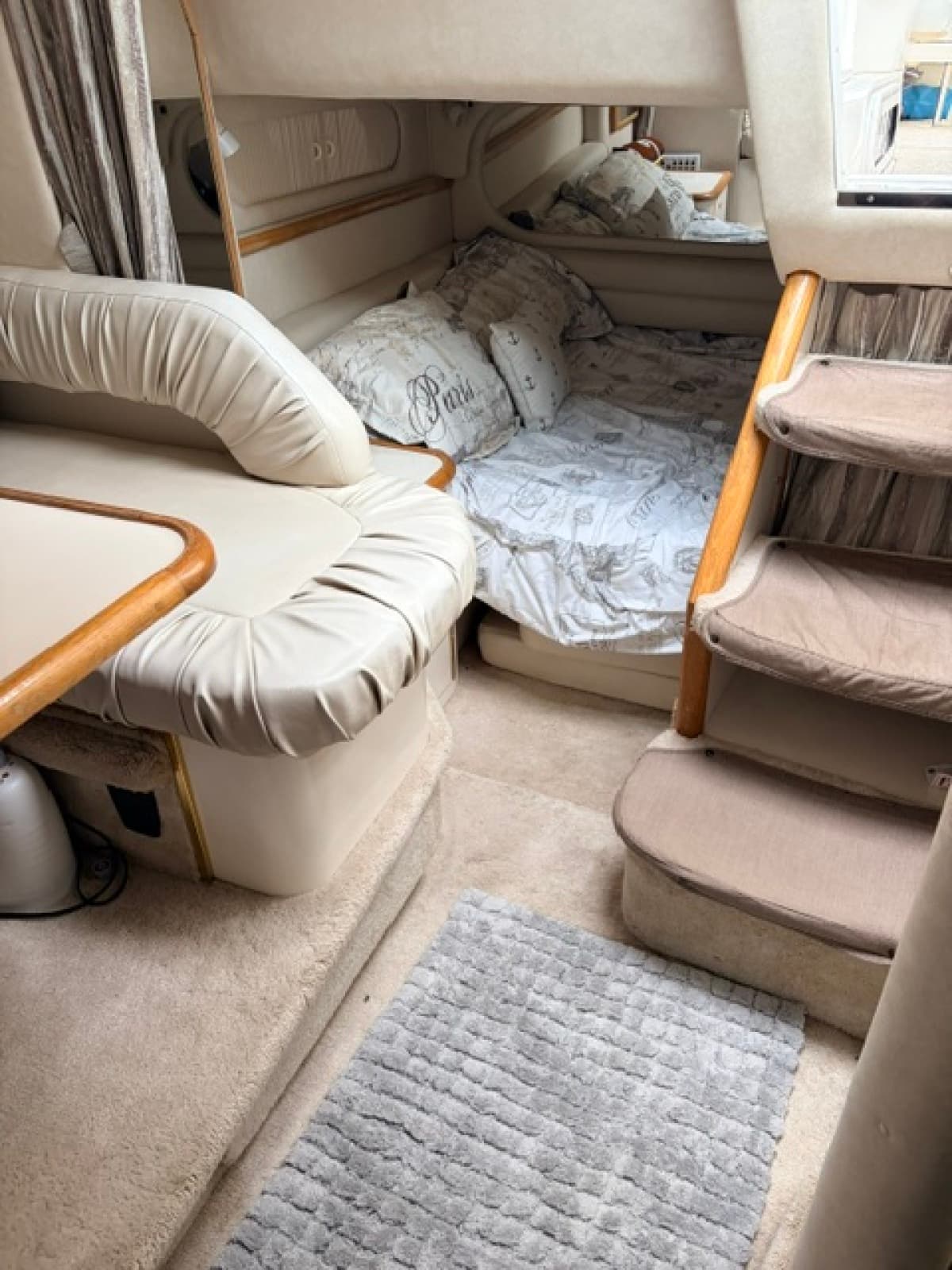 1997 Sea Ray Sundancer 330 - Photo 11