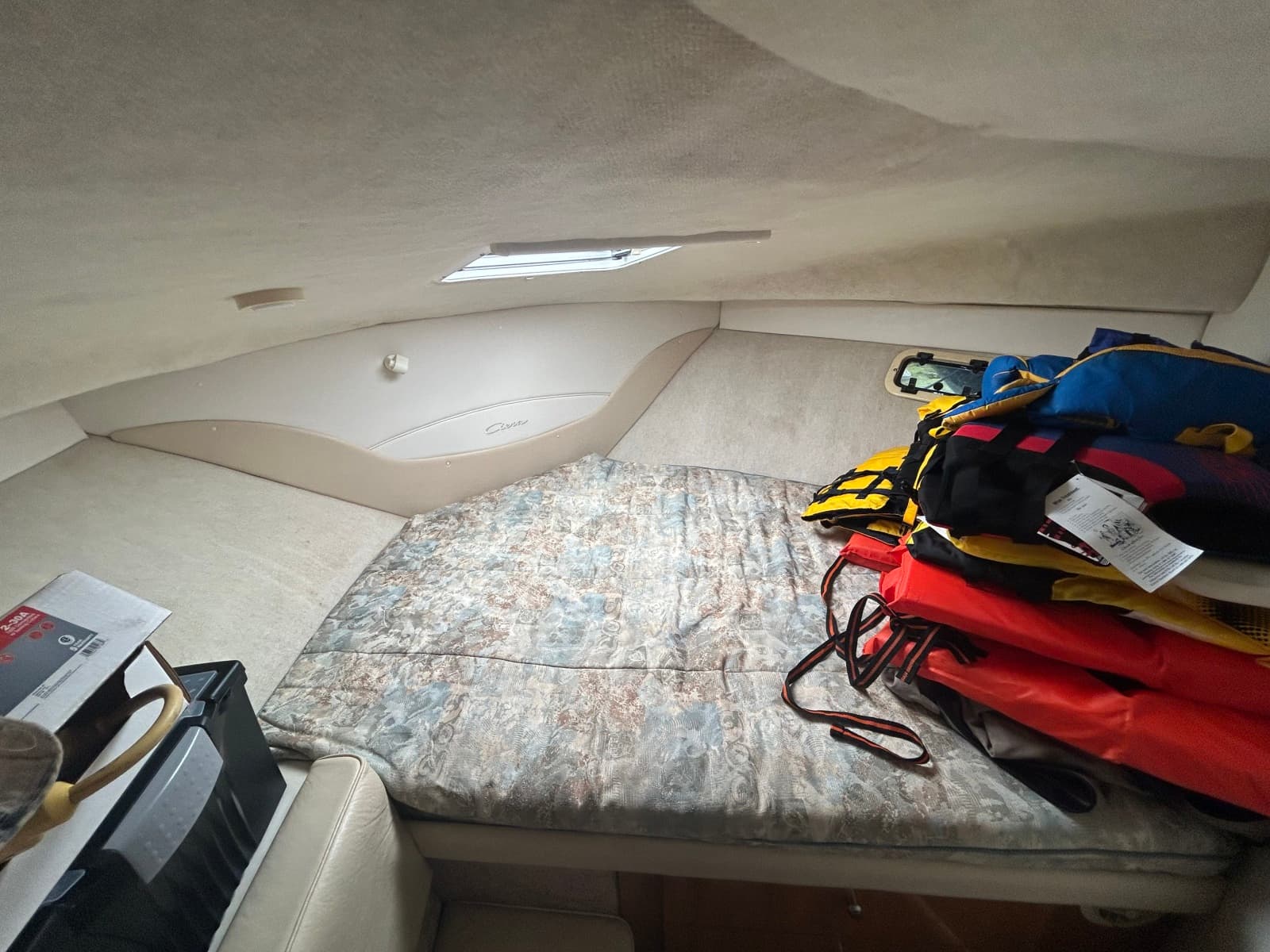 2001 Bayliner 3258 - Photo 16