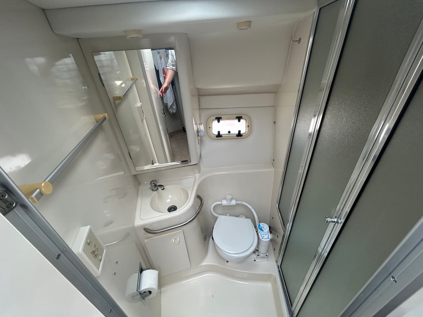 2001 Bayliner 3258 - Photo 17