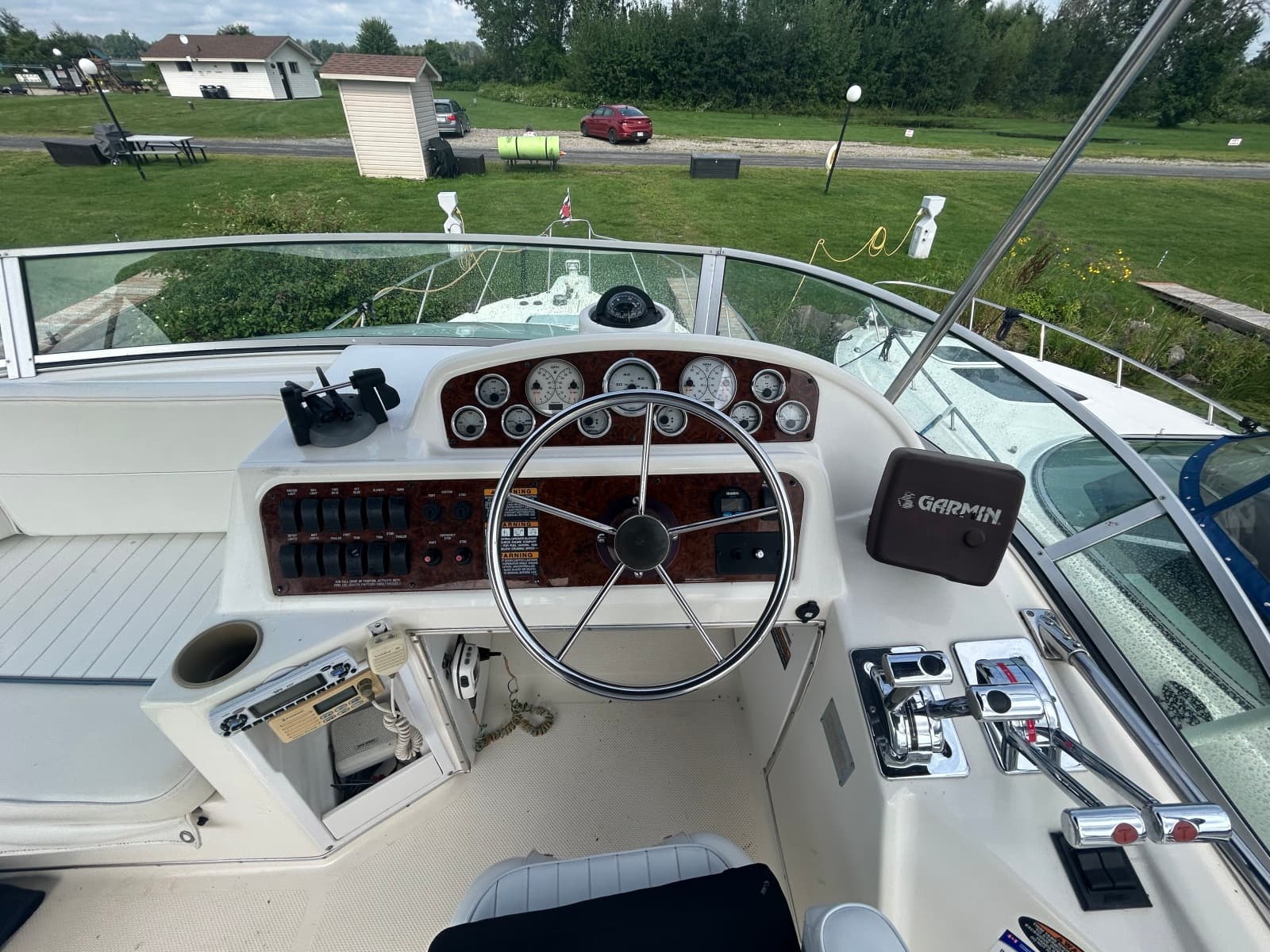 2001 Bayliner 3258 - Photo 7