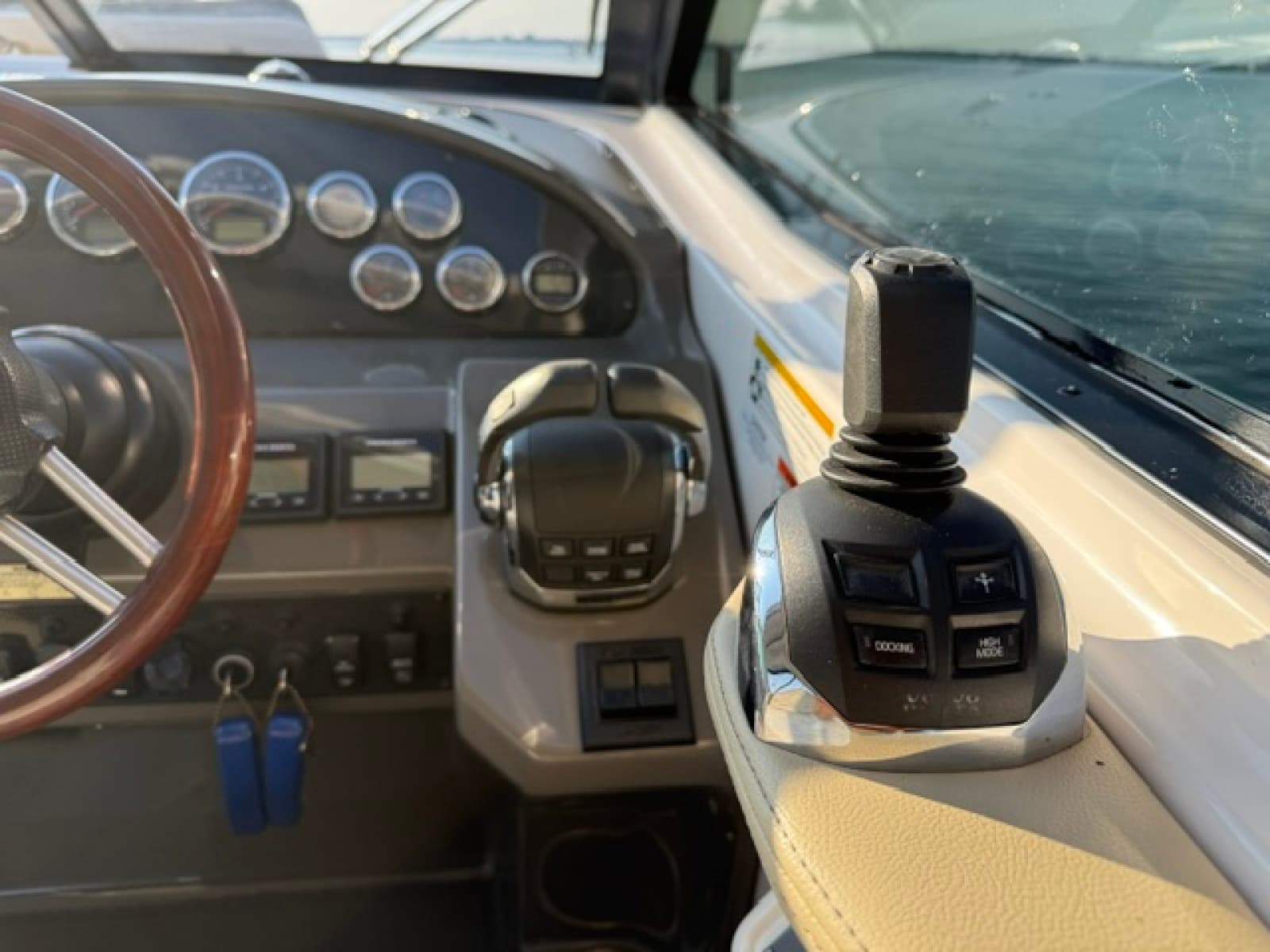 2012 Regal 35 SC Sport Coupe - Photo 14