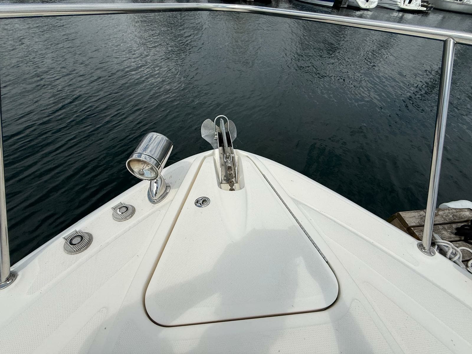 2015 Sea Ray 330 Sundancer - Photo 8