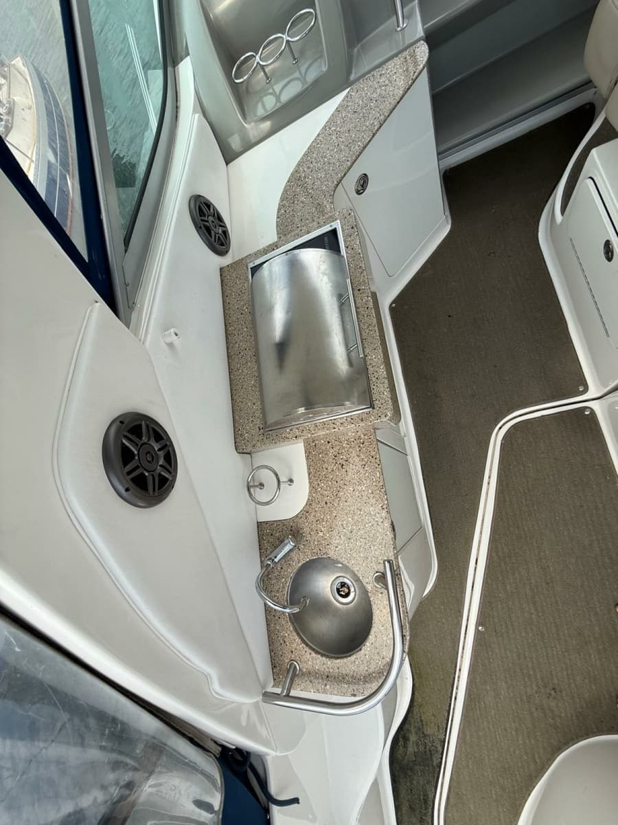 2015 Sea Ray 330 Sundancer - Photo 17
