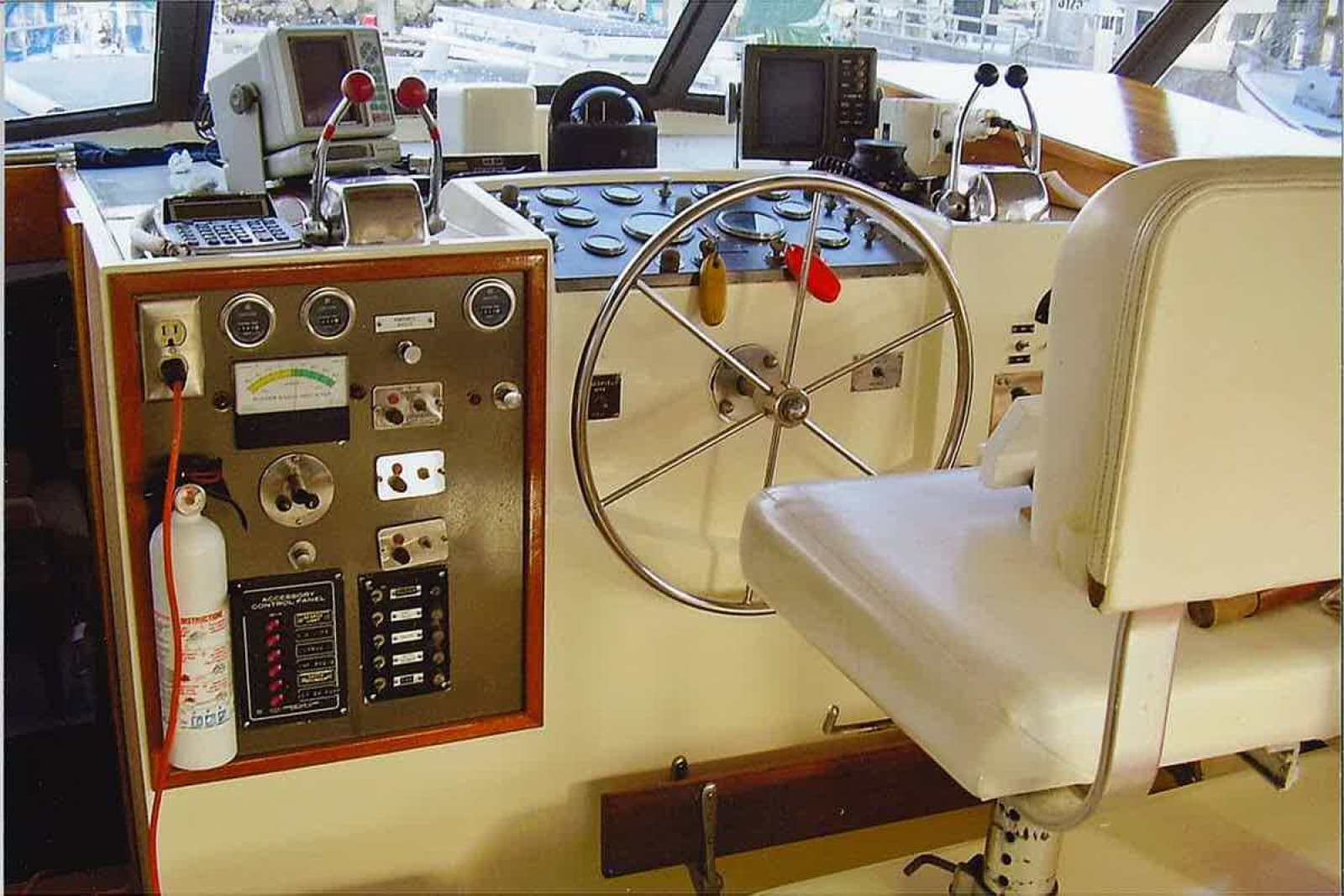 1974 Hatteras 48 Yachtfish - Photo 4