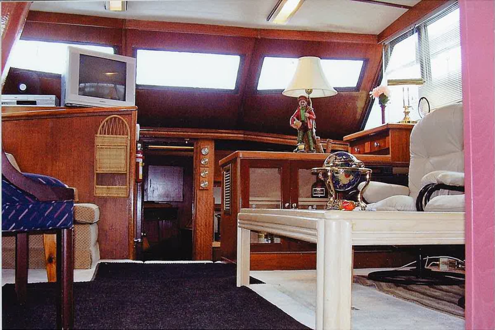 1974 Hatteras 48 Yachtfish - Photo 6