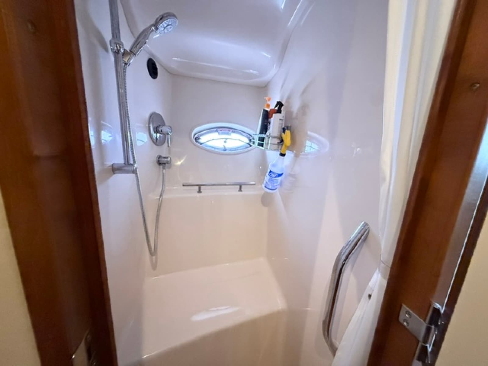2008 Sea Ray 38 Sundancer - Photo 36