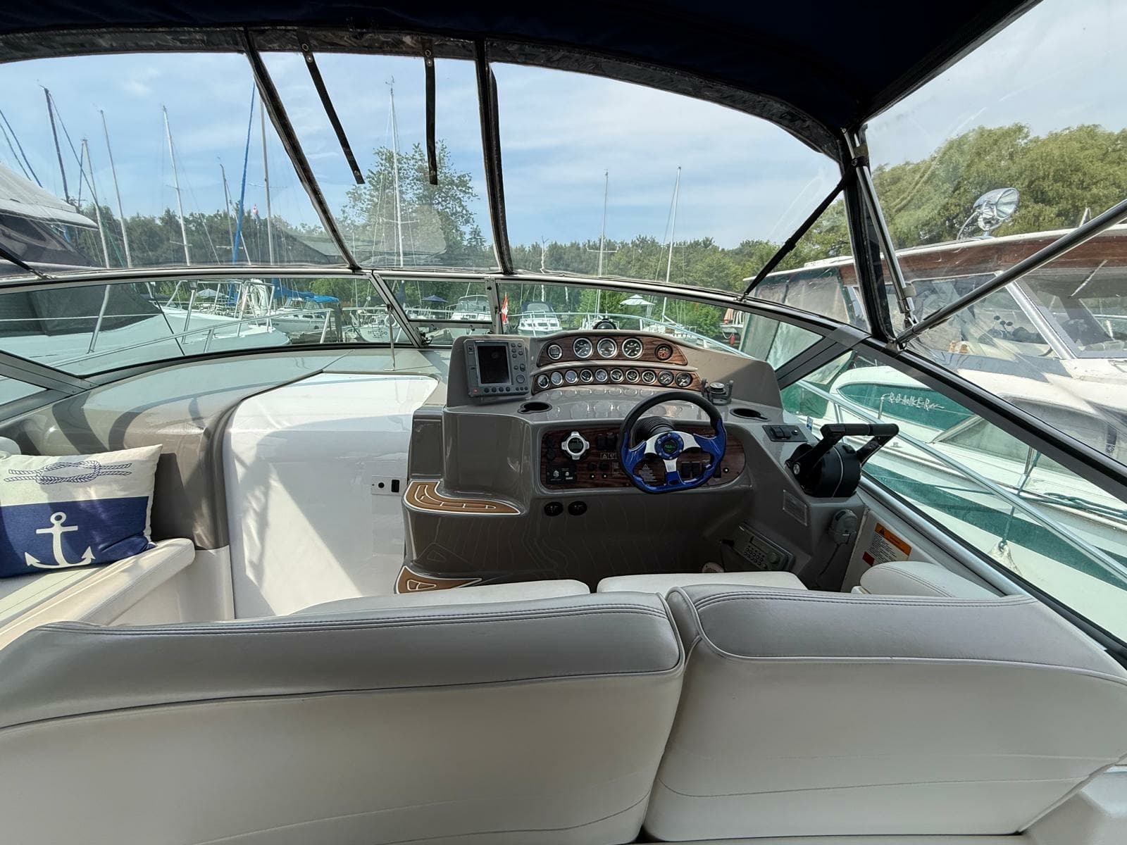2001 Four Winns 328 Vista - Photo 26