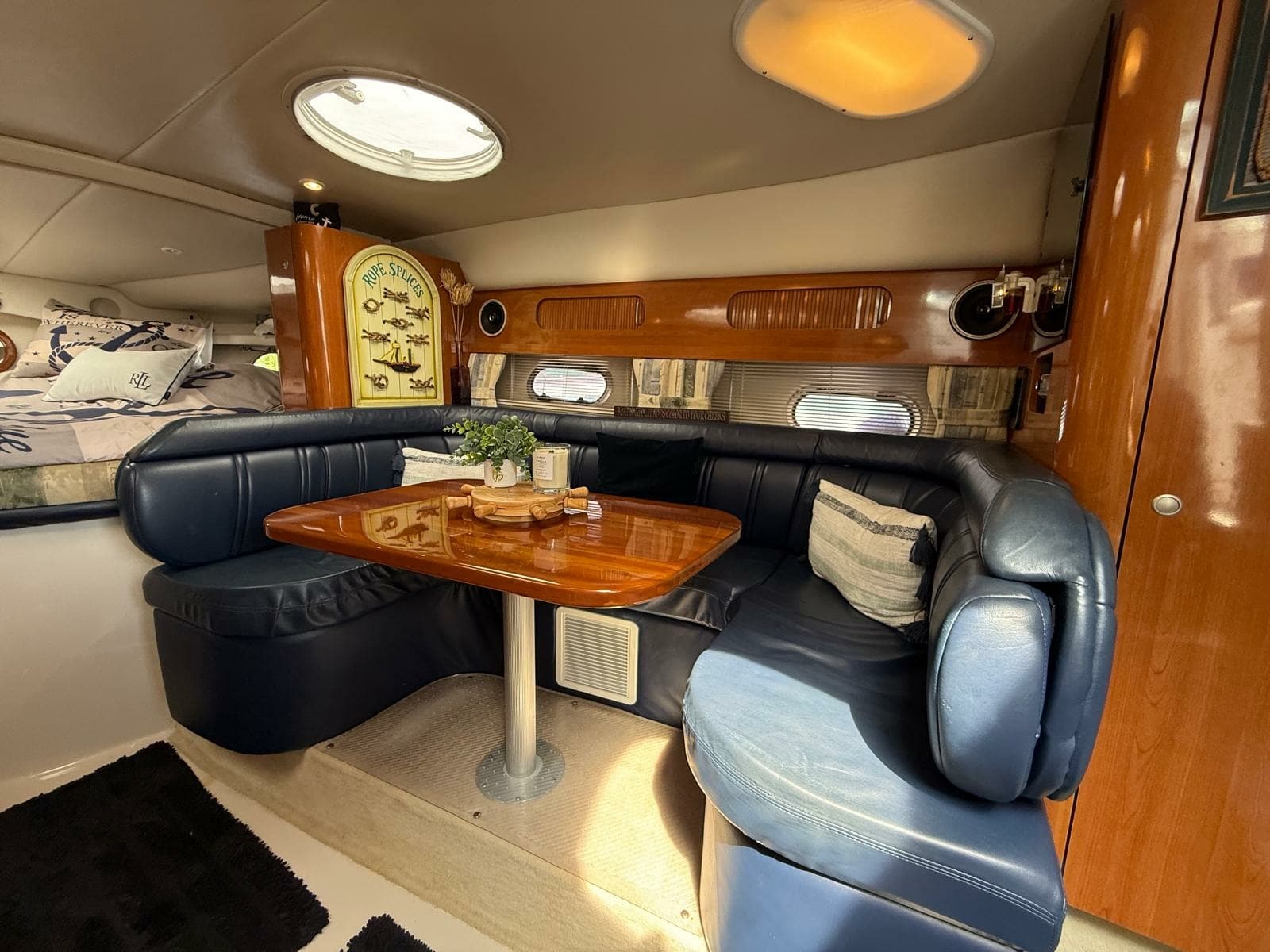 2001 Four Winns 328 Vista - Photo 44