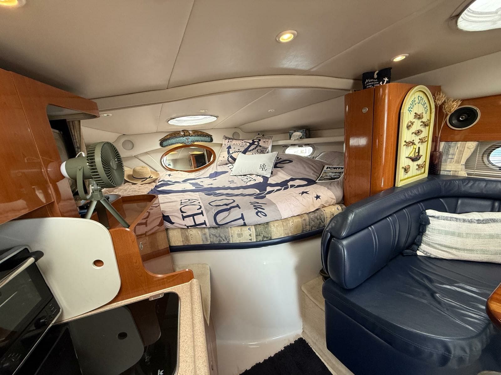 2001 Four Winns 328 Vista - Photo 45