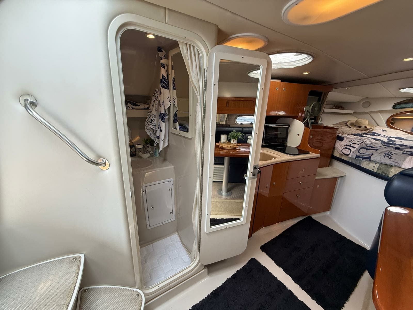 2001 Four Winns 328 Vista - Photo 64