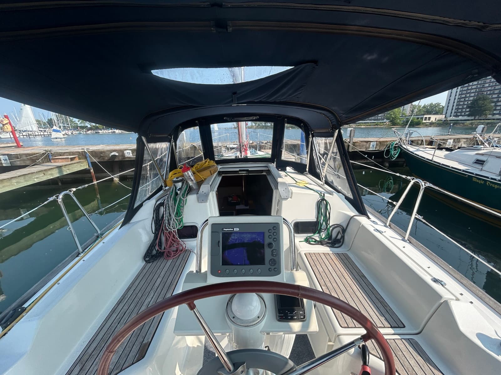 2009 Beneteau Oceanis 310 - Photo 20