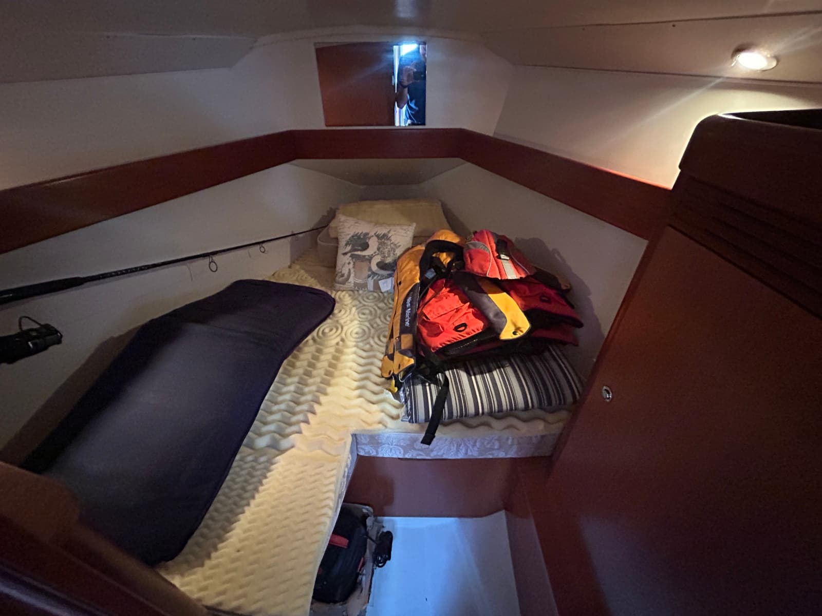 2009 Beneteau Oceanis 310 - Photo 34