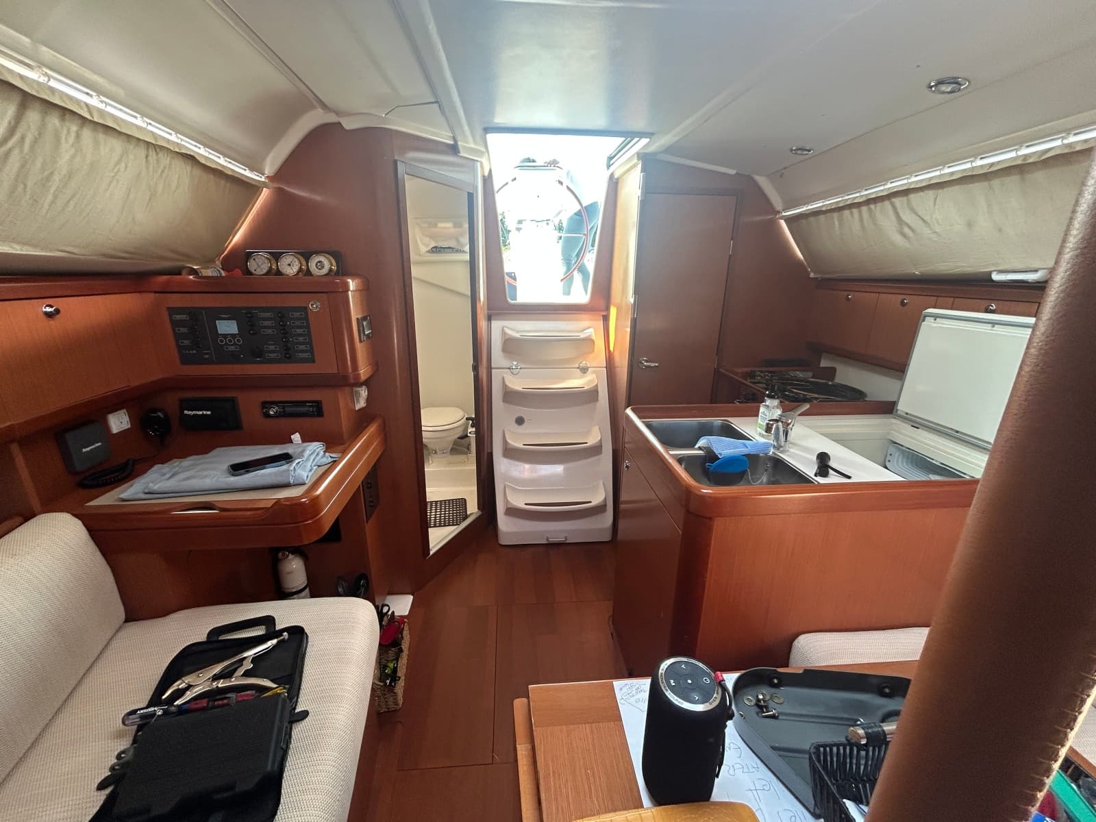 2009 Beneteau Oceanis 310 - Photo 50
