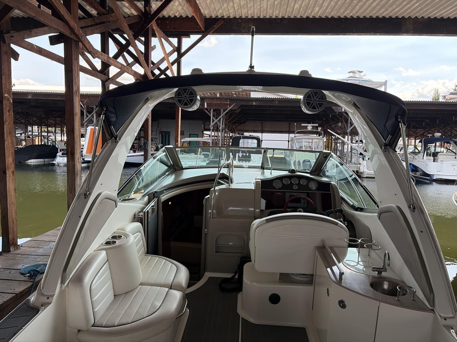 2007 Sea Ray 290 Sundancer - Photo 10