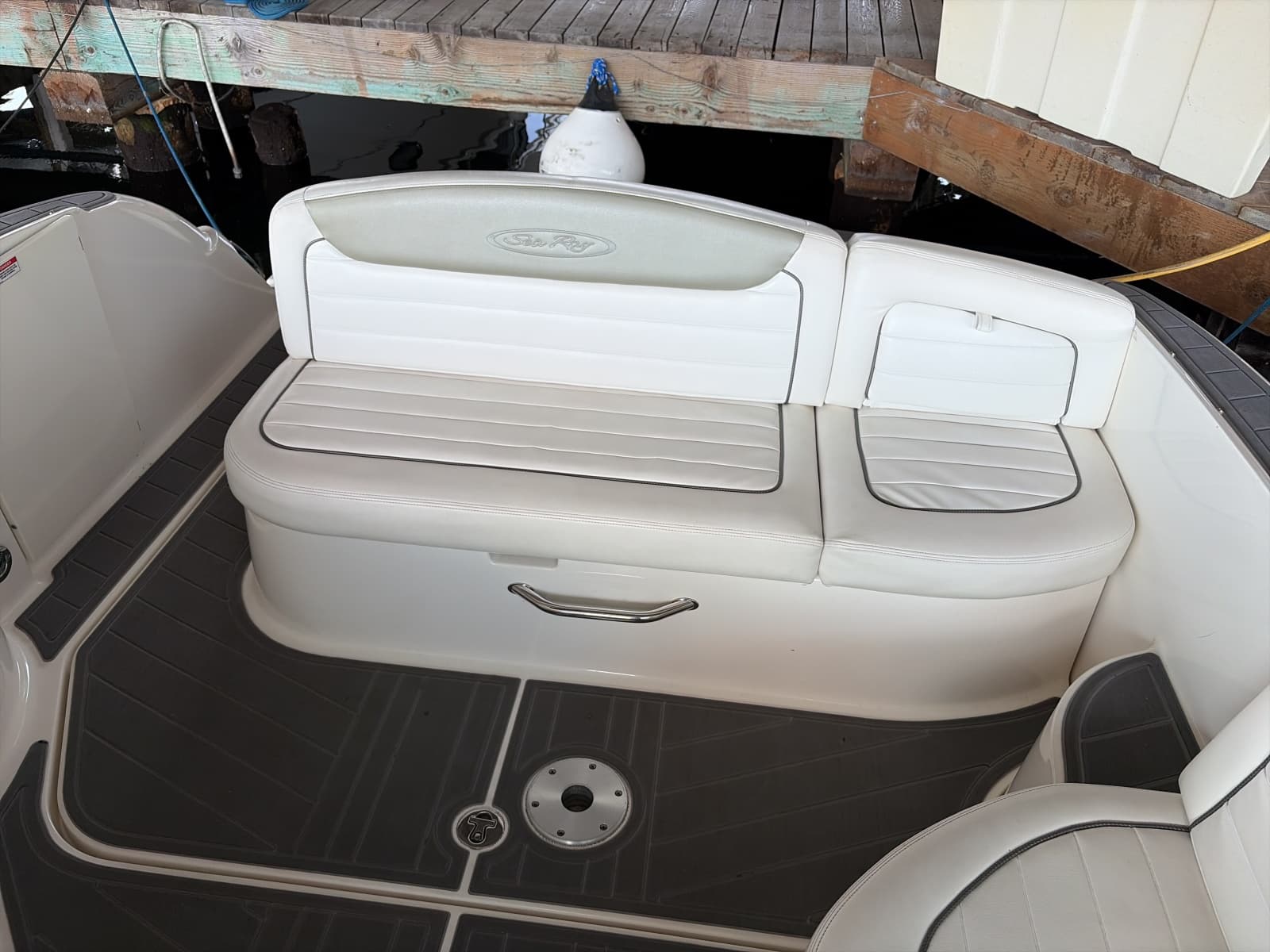 2007 Sea Ray 290 Sundancer - Photo 12