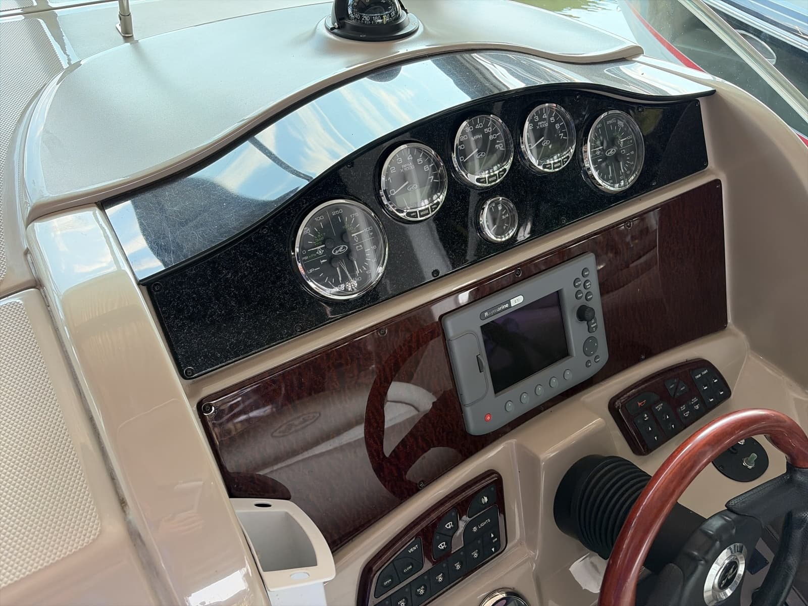 2007 Sea Ray 290 Sundancer - Photo 20