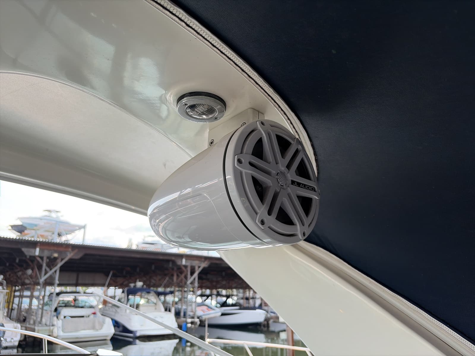 2007 Sea Ray 290 Sundancer - Photo 35