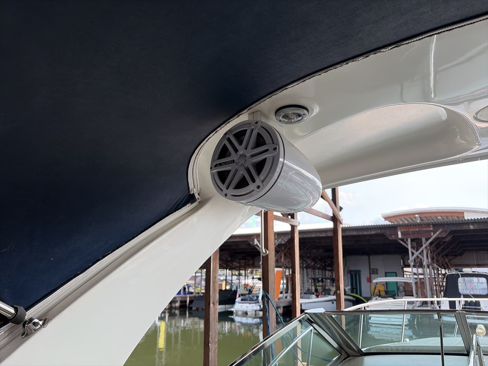 2007 Sea Ray 290 Sundancer - Photo 36