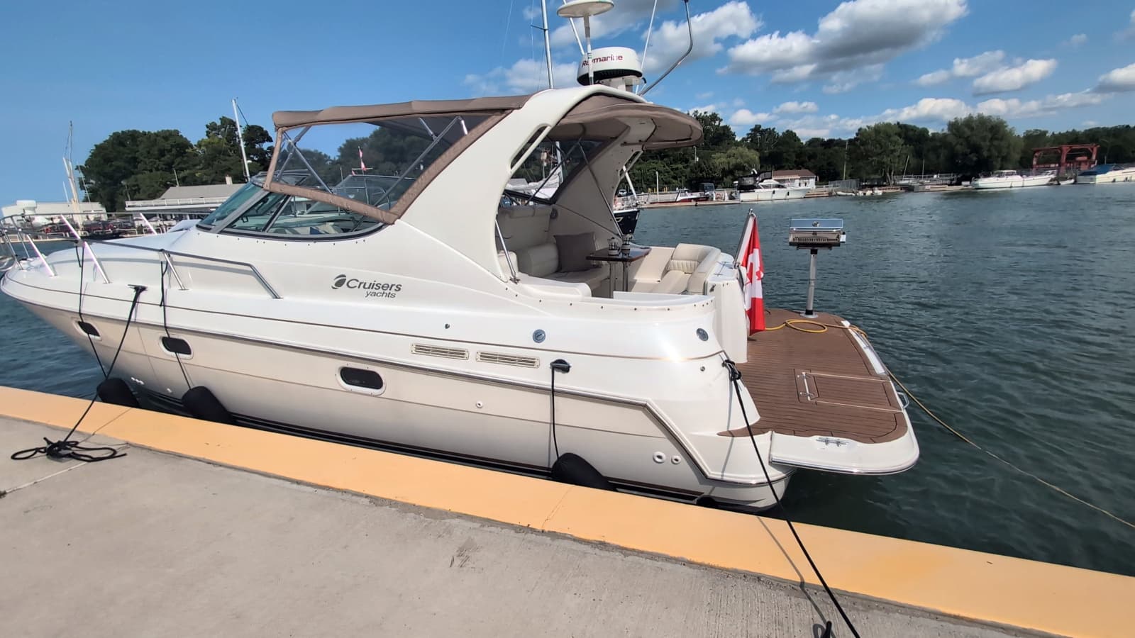 1998 Cruisers Yachts 3375 - Photo 5