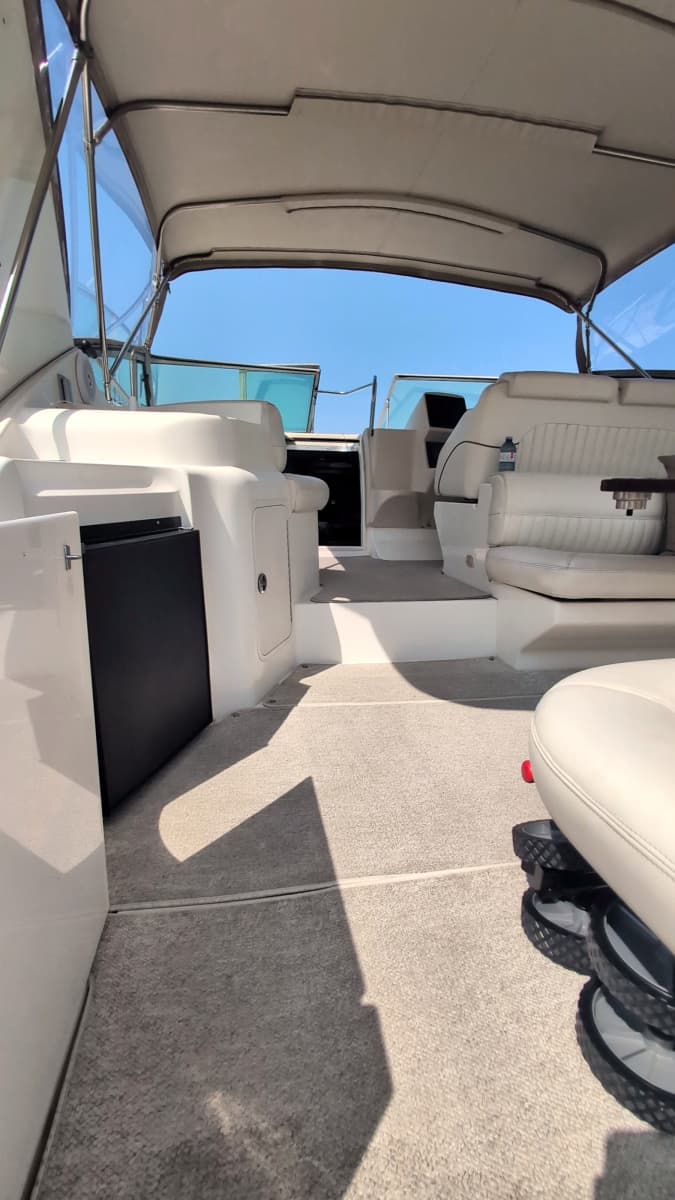 1998 Cruisers Yachts 3375 - Photo 17