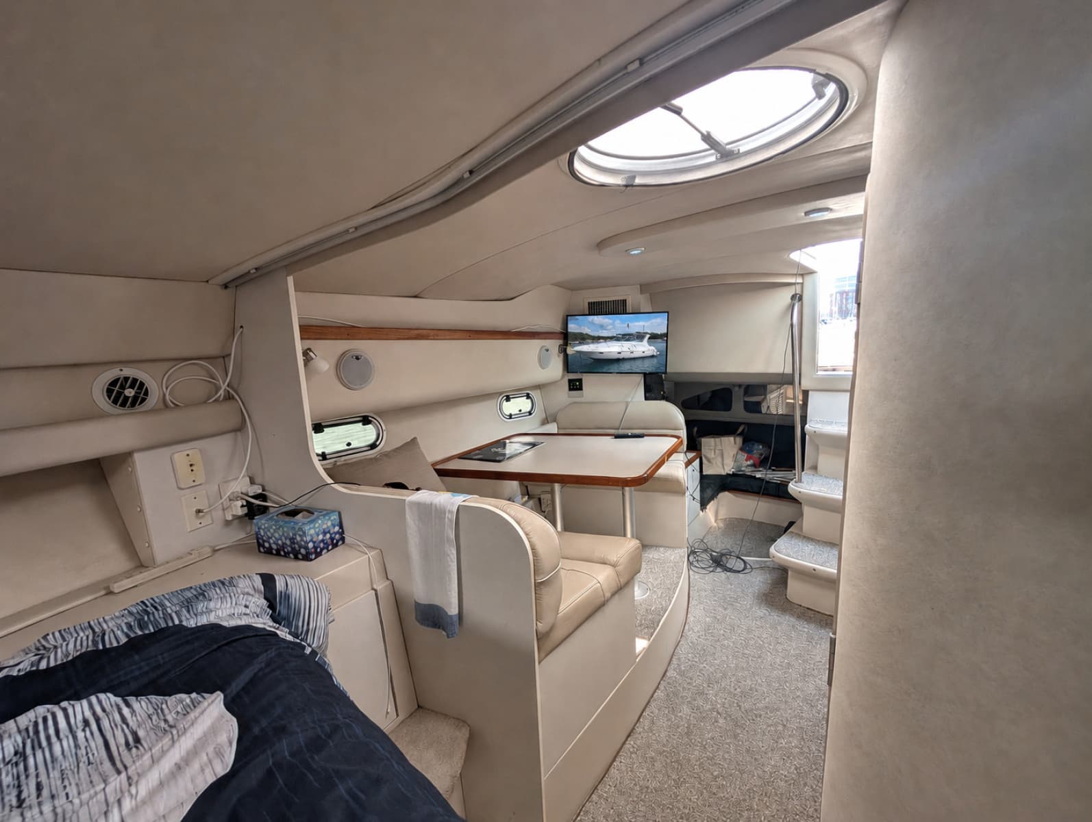 1998 Cruisers Yachts 3375 - Photo 33