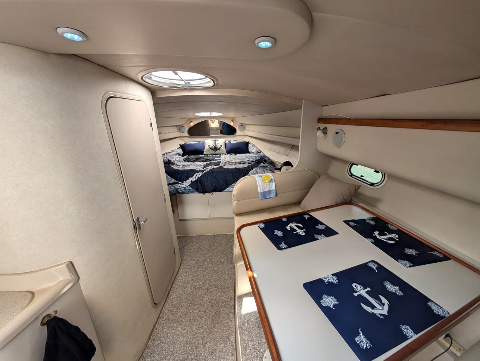 1998 Cruisers Yachts 3375 - Photo 36
