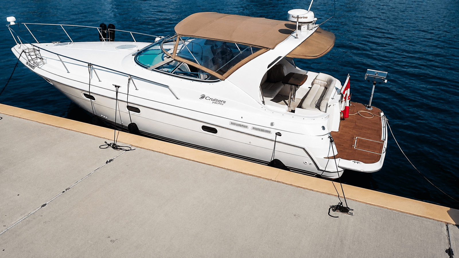 1998 Cruisers Yachts 3375 - Photo 2