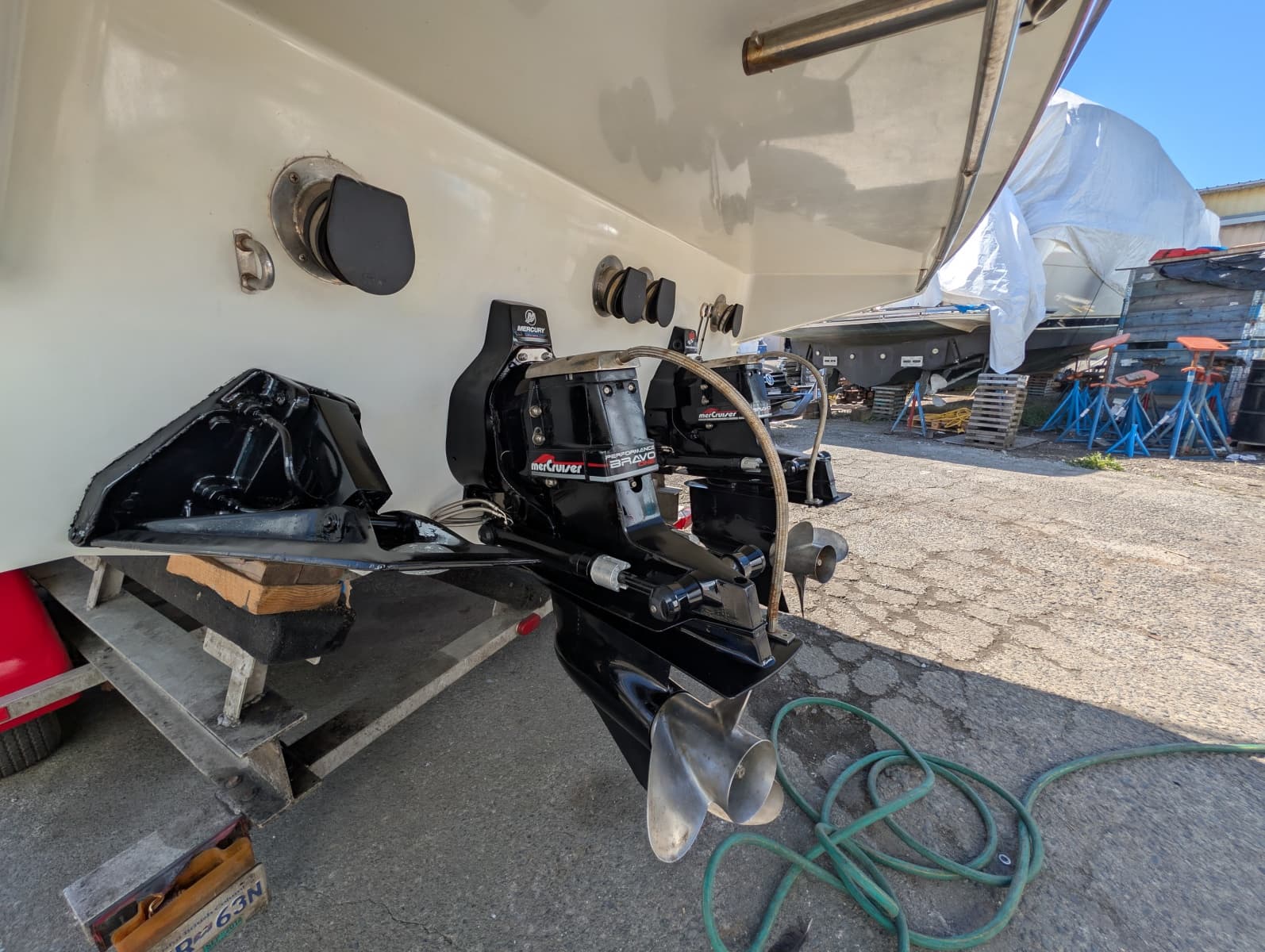 1988 Chris-Craft 375 Stinger - Photo 14