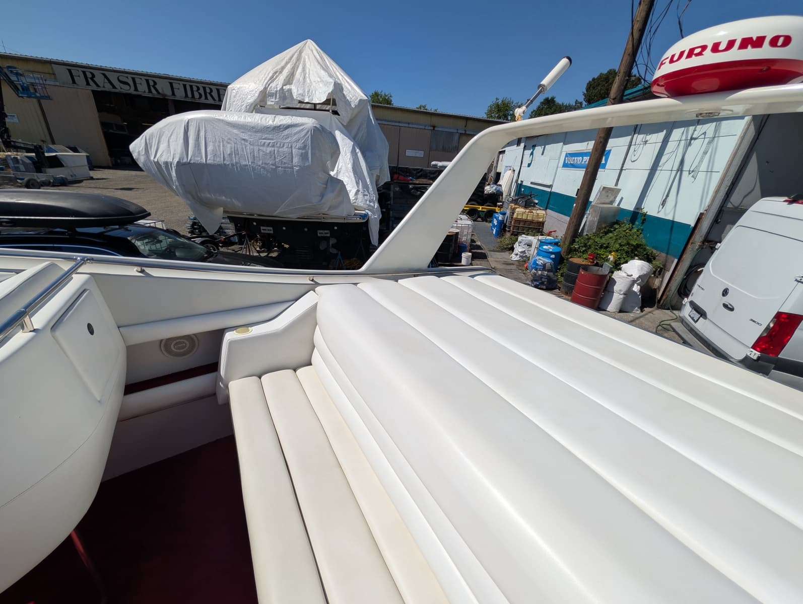 1988 Chris-Craft 375 Stinger - Photo 29