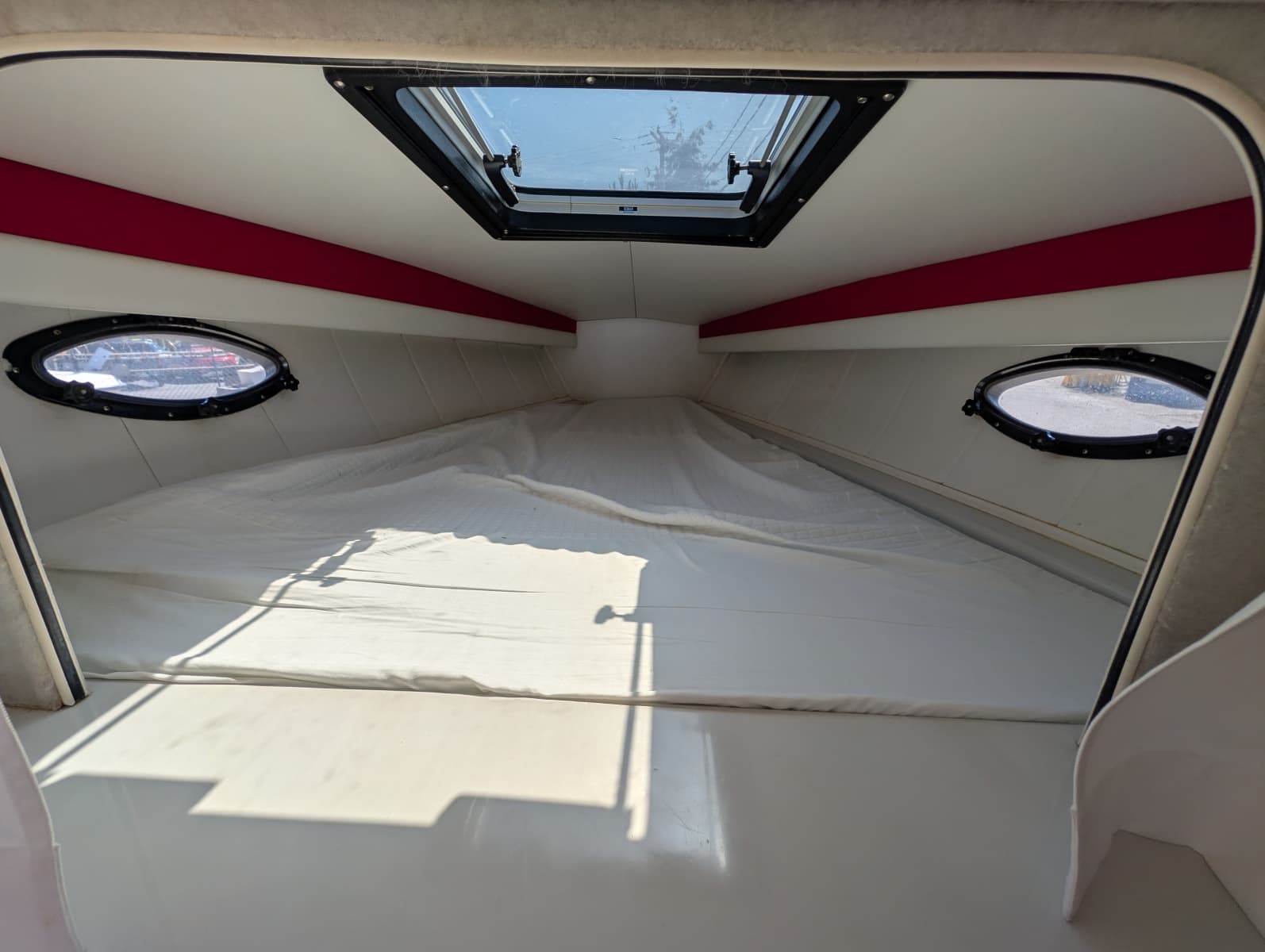 1988 Chris-Craft 375 Stinger - Photo 42