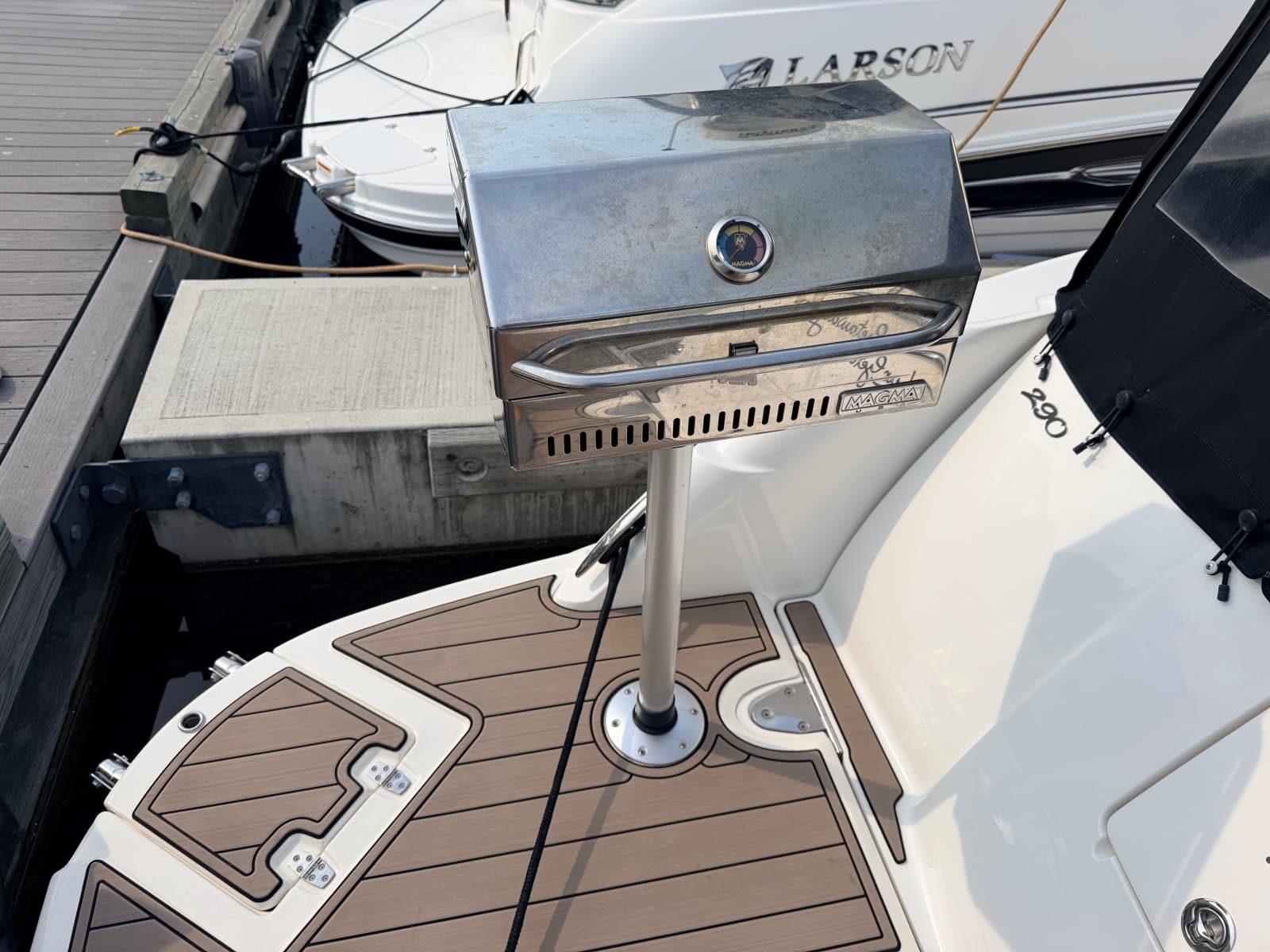 2008 Sea Ray 290 Sundancer - Photo 17