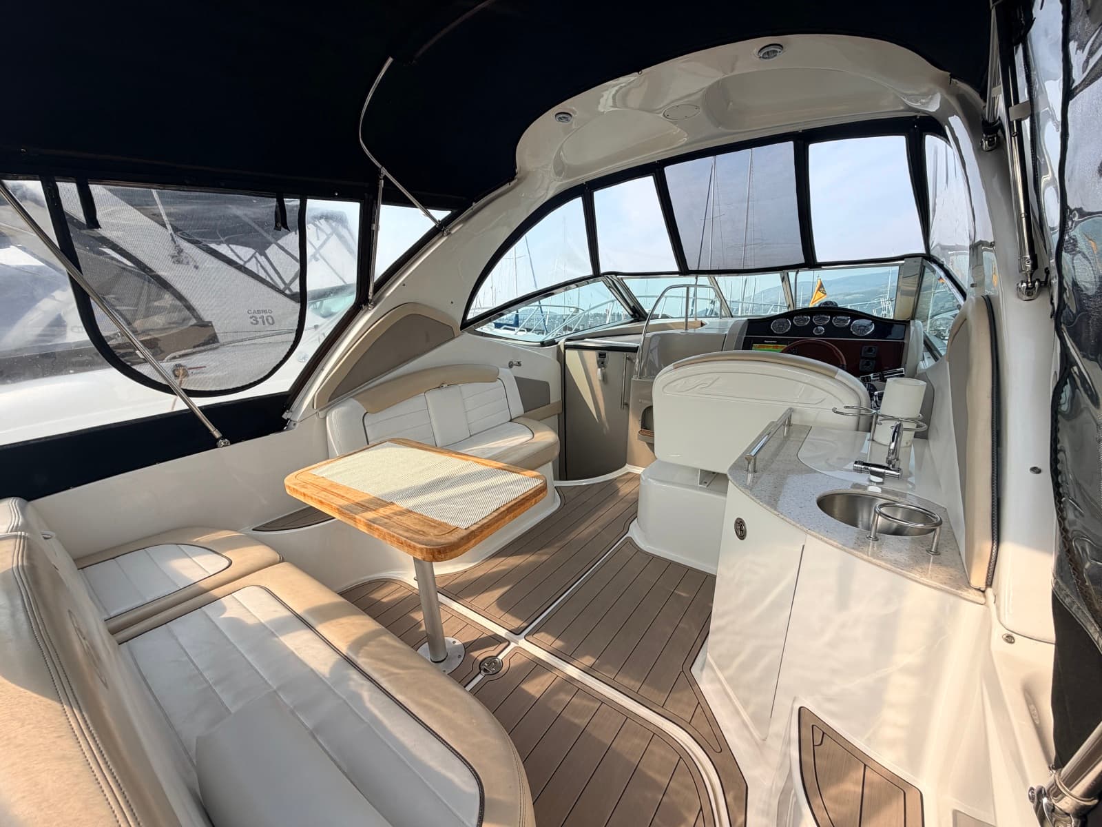 2008 Sea Ray 290 Sundancer - Photo 22