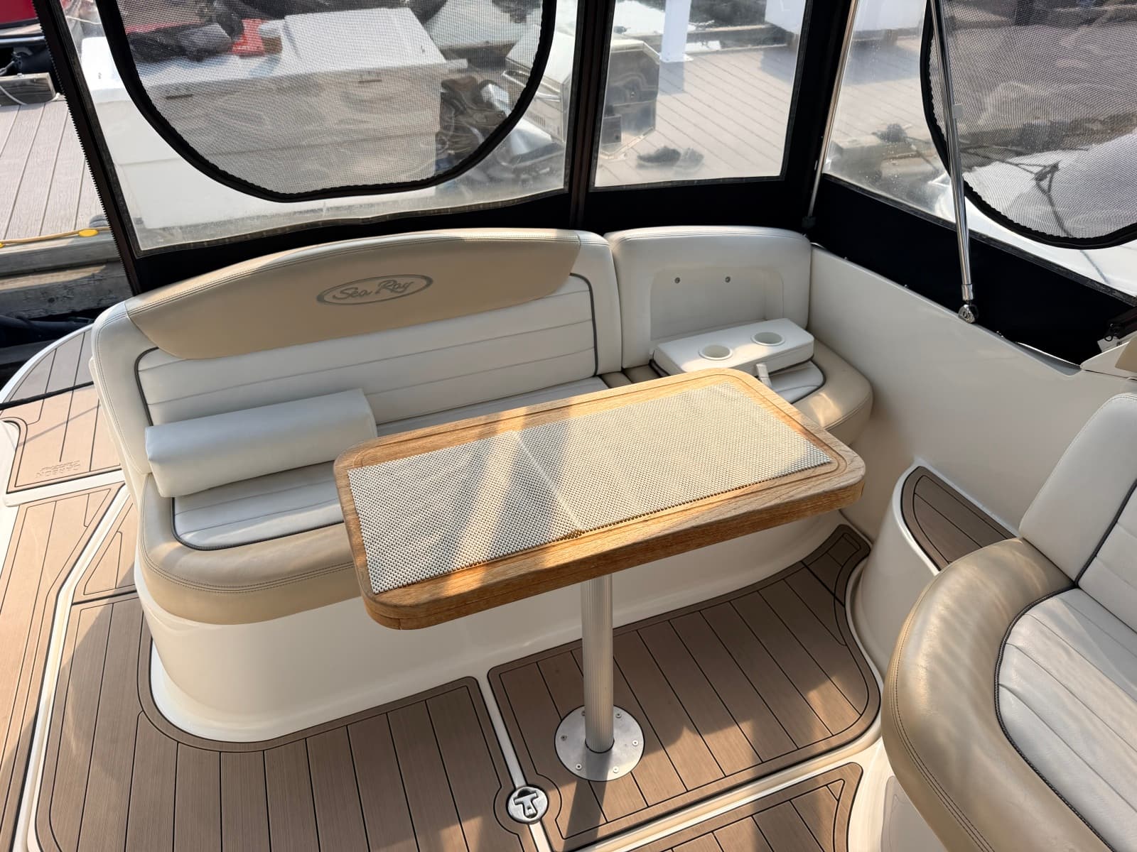 2008 Sea Ray 290 Sundancer - Photo 24