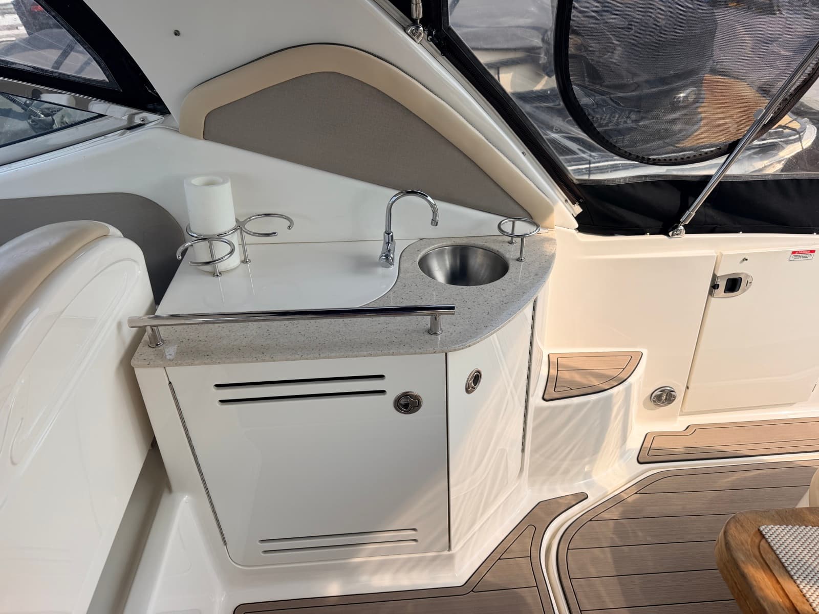 2008 Sea Ray 290 Sundancer - Photo 27