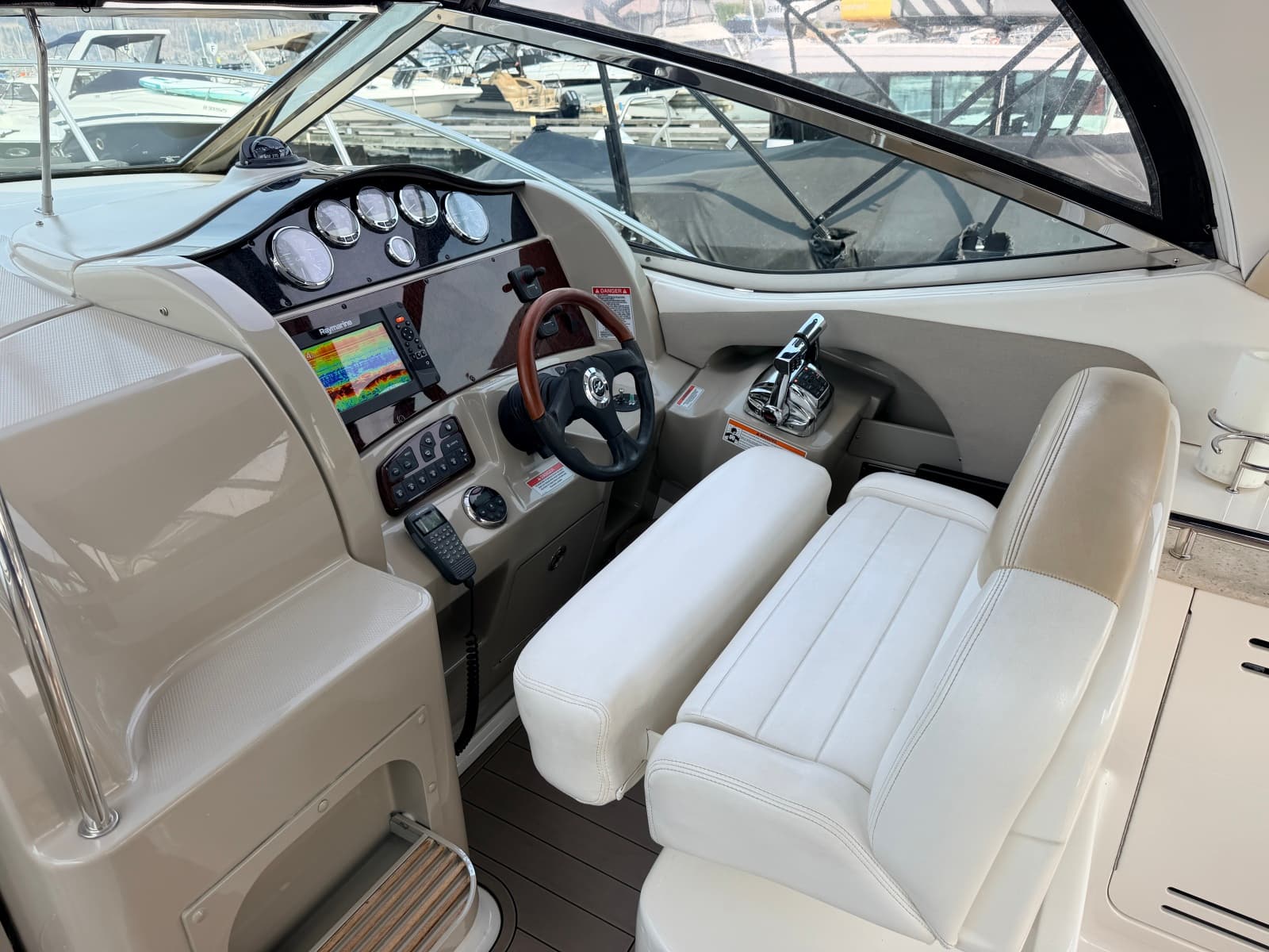 2008 Sea Ray 290 Sundancer - Photo 37