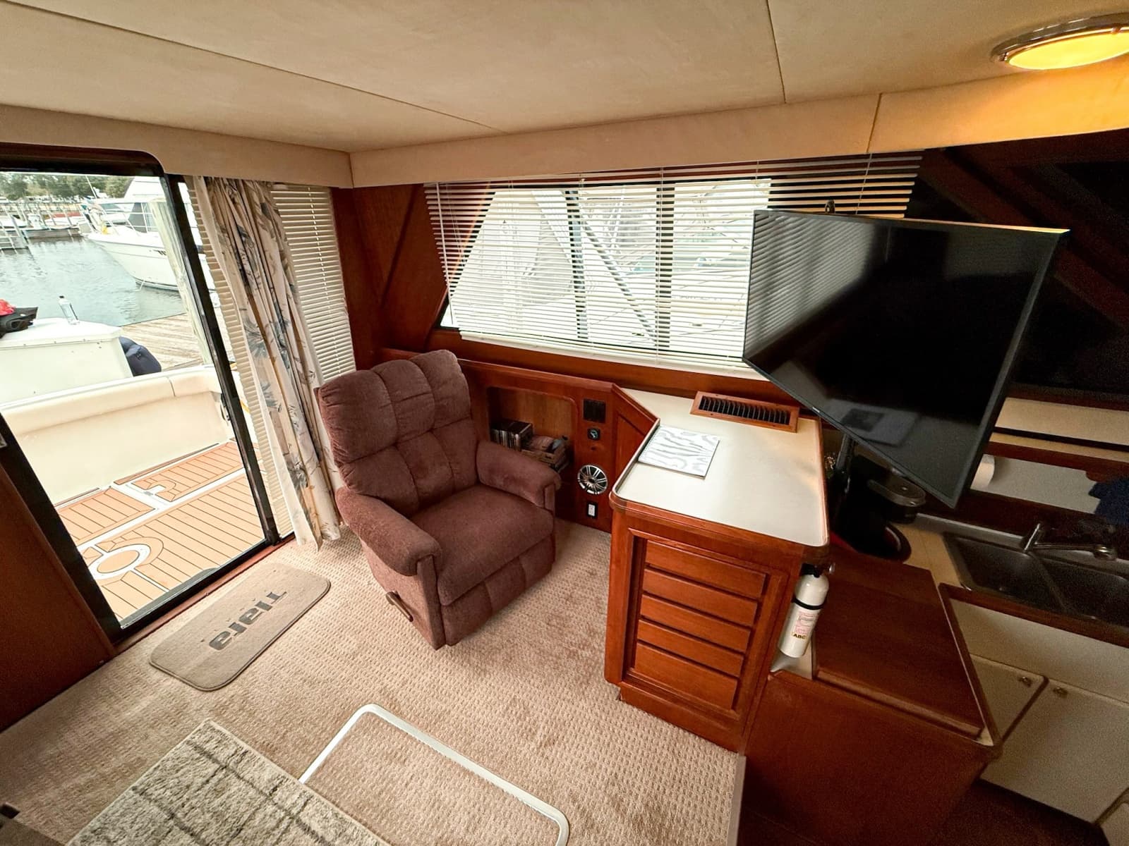 1989 Tiara Yachts 3600 Convertible - Photo 31