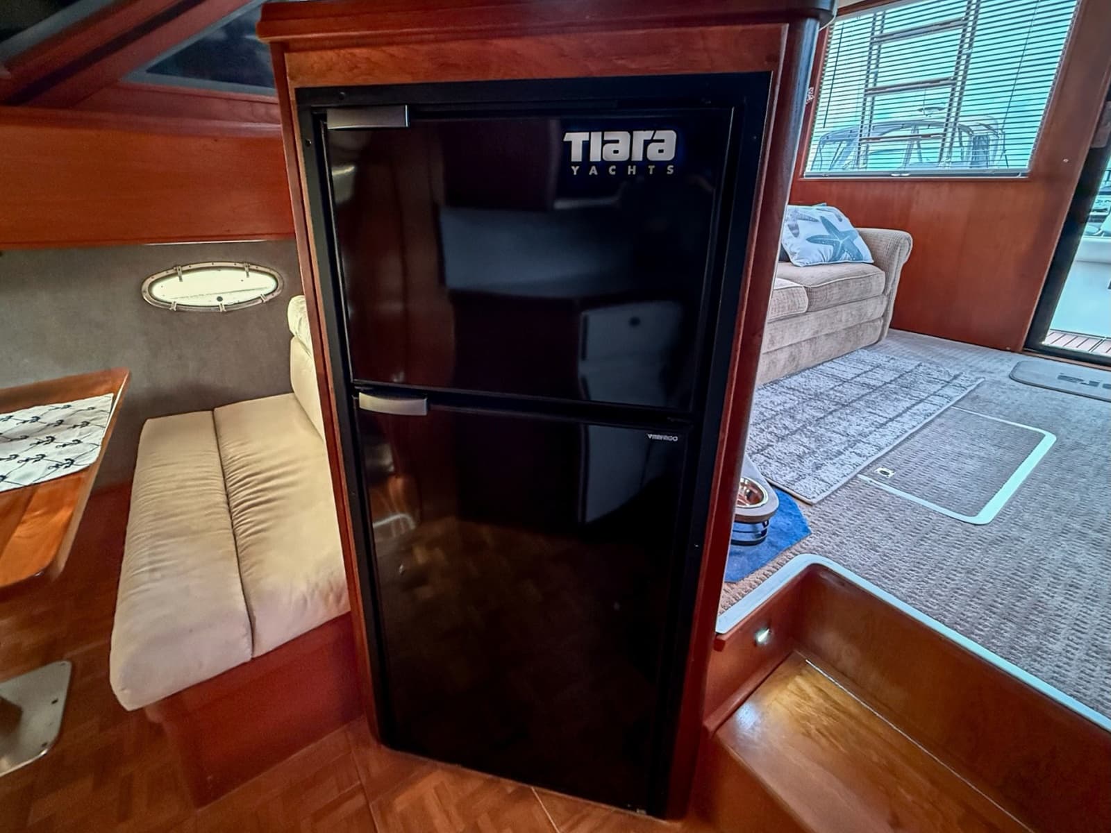 1989 Tiara Yachts 3600 Convertible - Photo 37